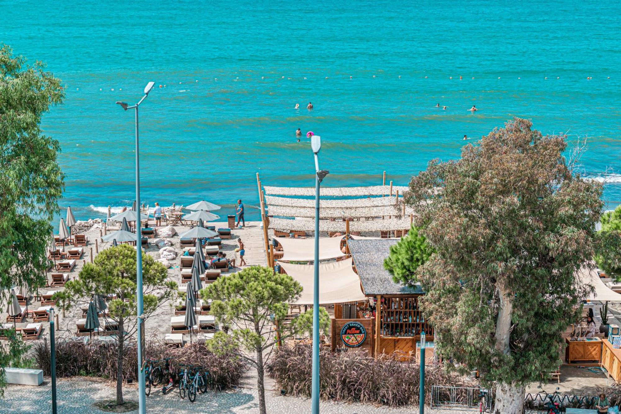 Yacht Hotel Vlora Kültér fotó